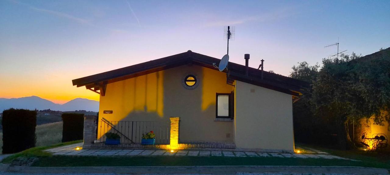 Agriturismo Tenuta Santa Maria Notaresco Экстерьер фото